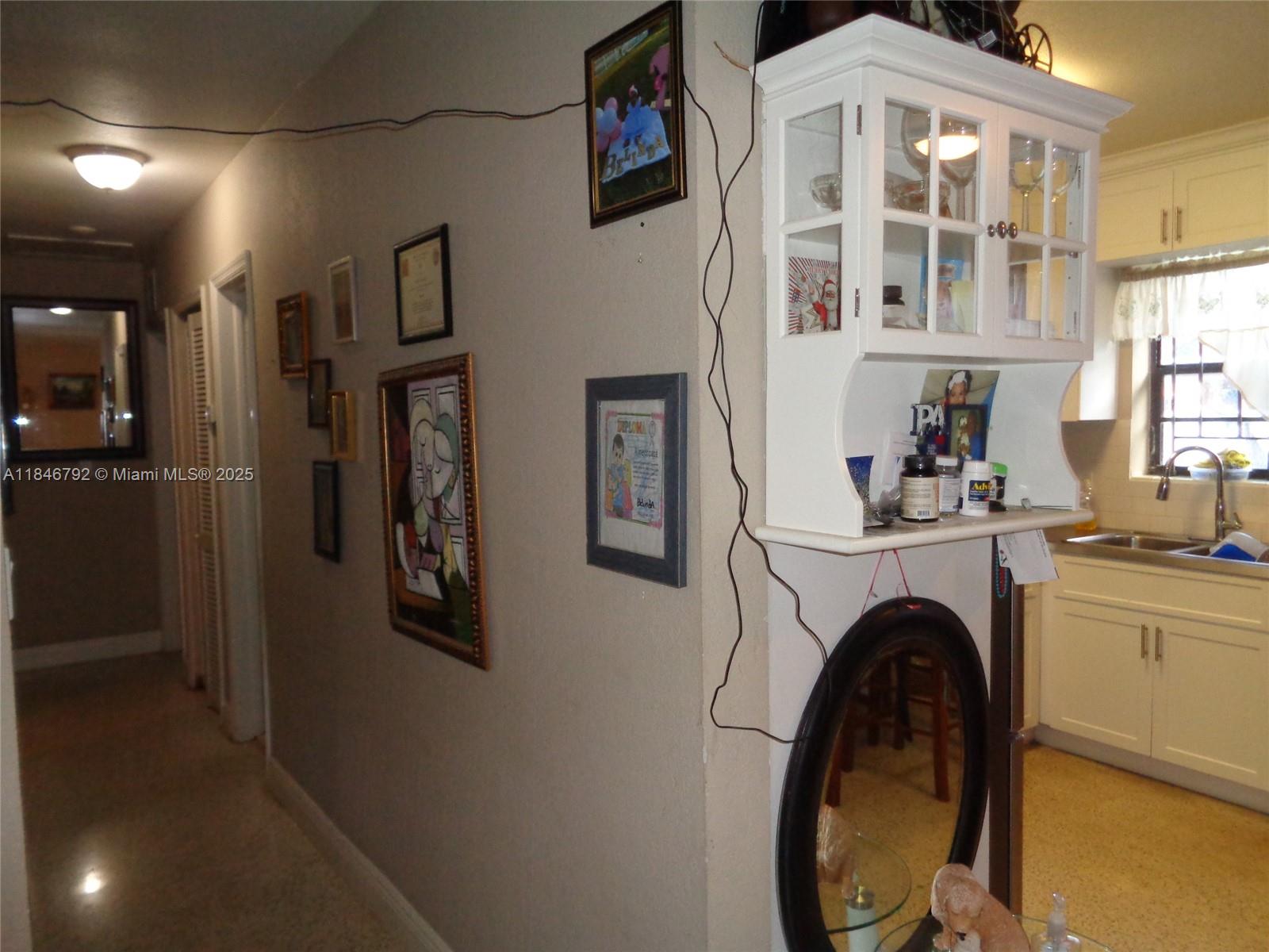 MYRTLE GROVE - Residential
