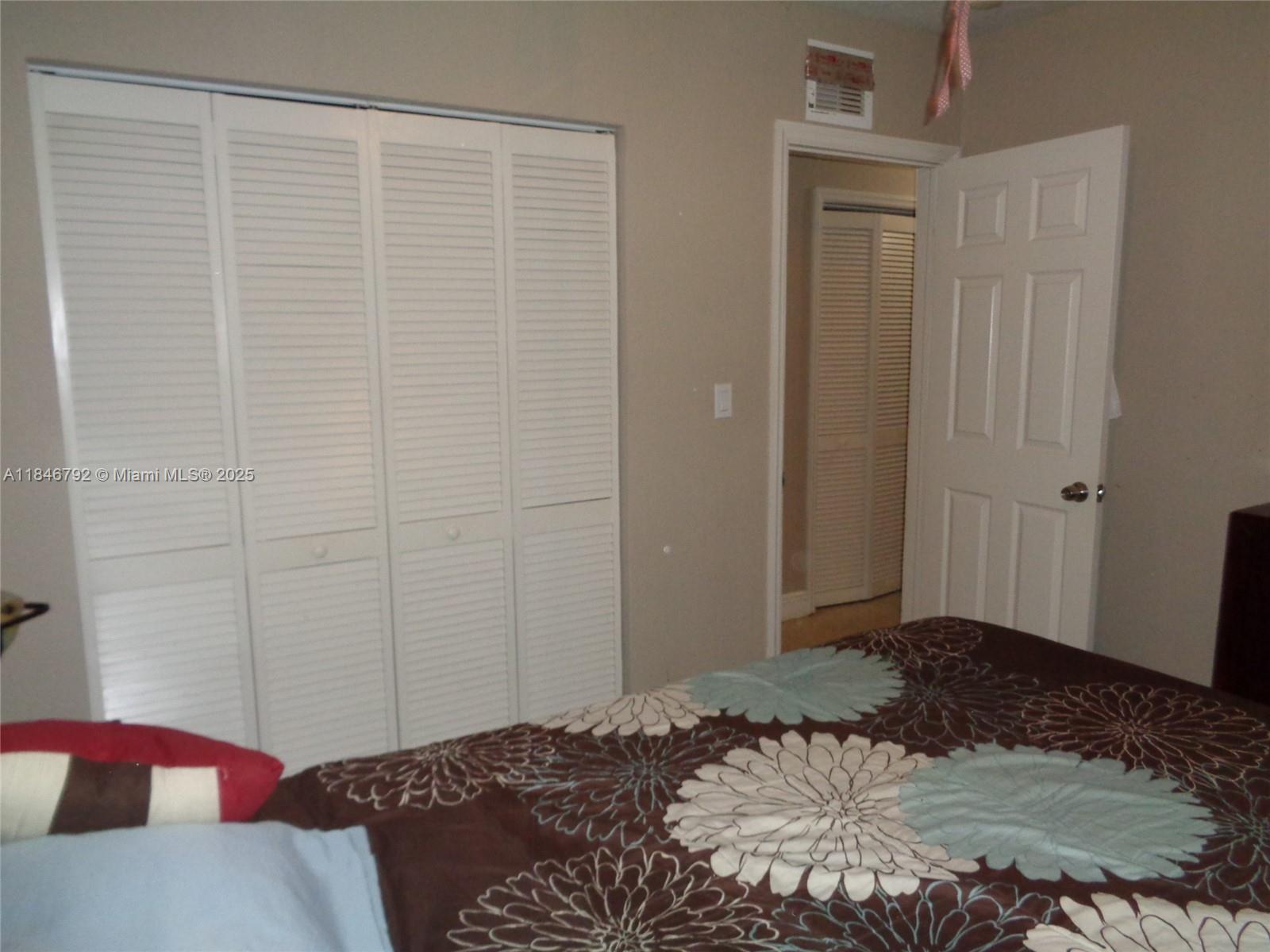 MYRTLE GROVE - Residential