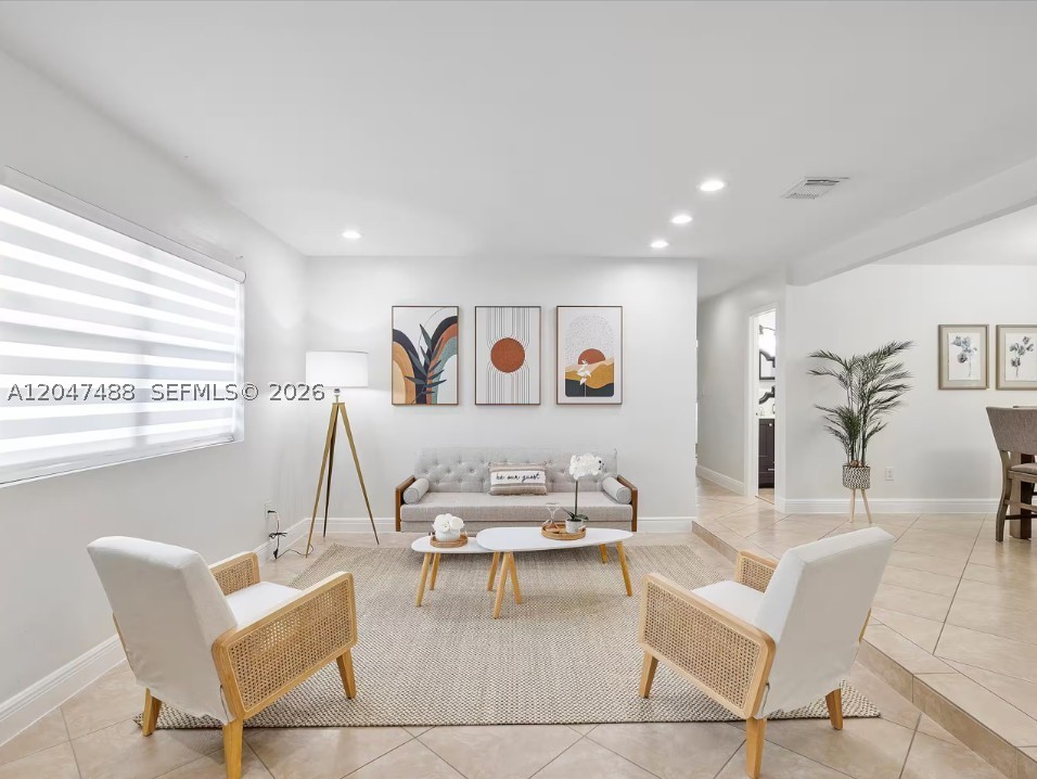 WEST GARDEN SUB 1ST ADDN - Residential
