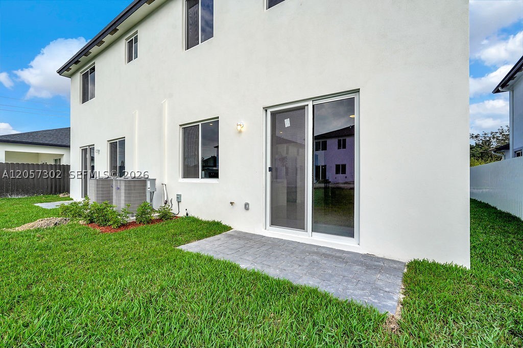 CHLOE ESTATES - Residential