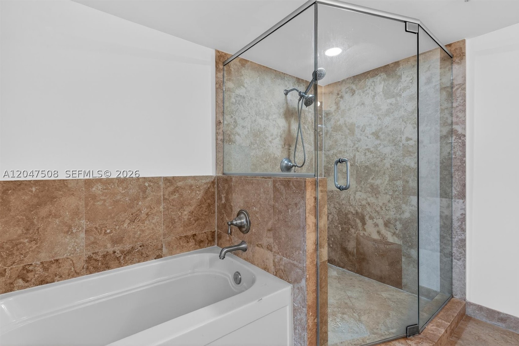 GABLES MARQUIS CONDO - Residential