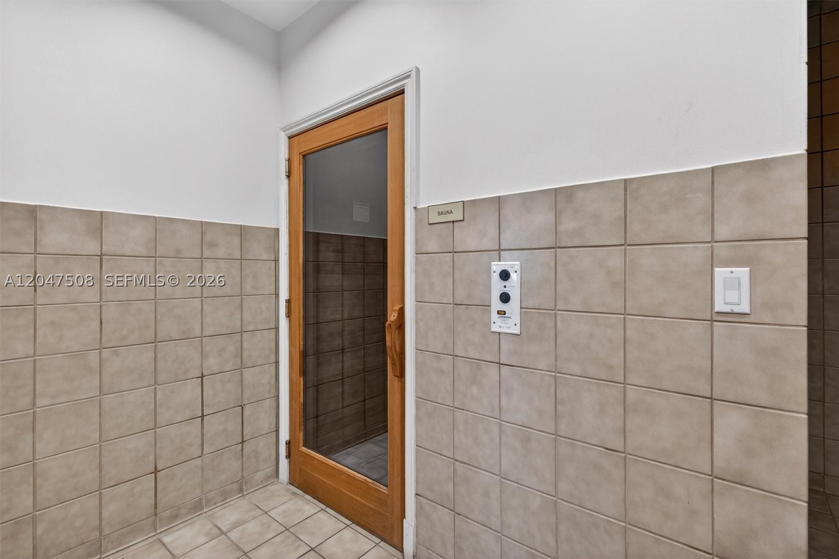 GABLES MARQUIS CONDO - Residential