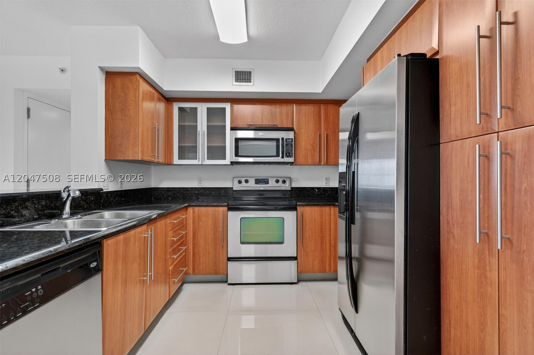 GABLES MARQUIS CONDO - Residential