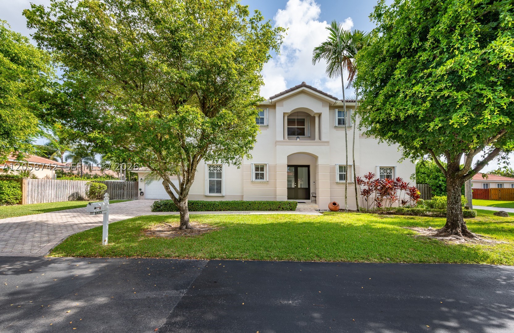 TUSCANY ESTATES AND VILLA - Residential