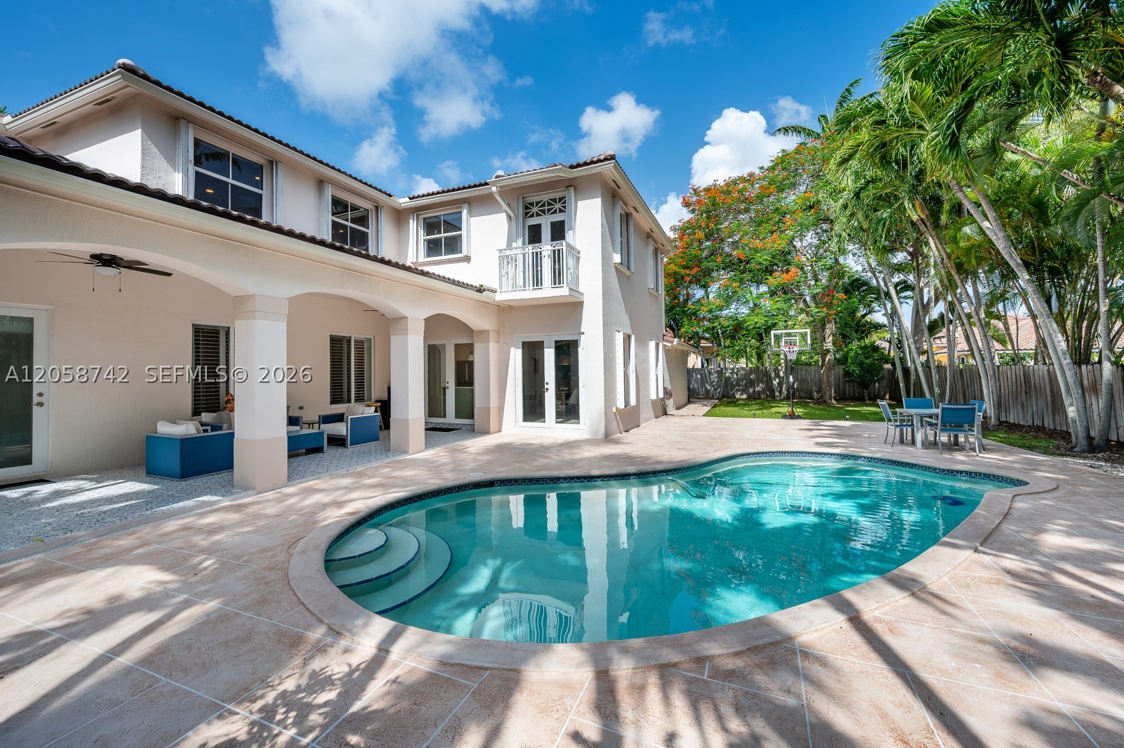 TUSCANY ESTATES AND VILLA - Residential