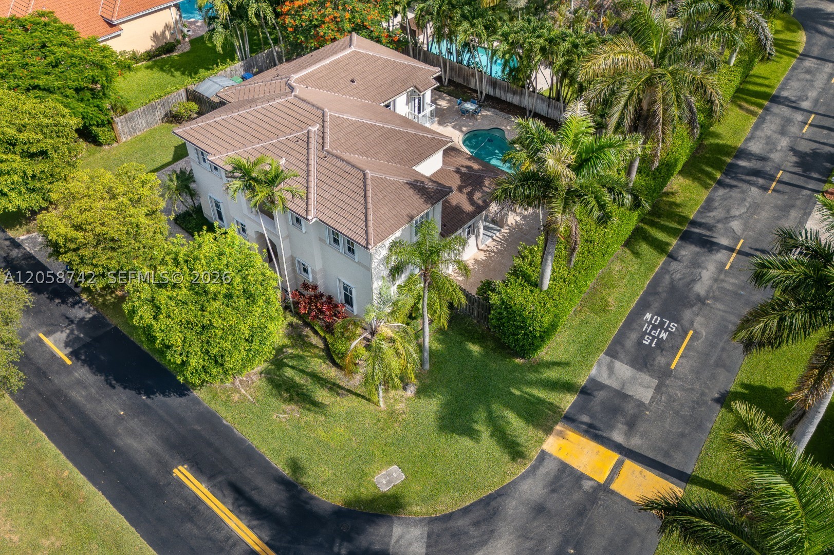TUSCANY ESTATES AND VILLA - Residential