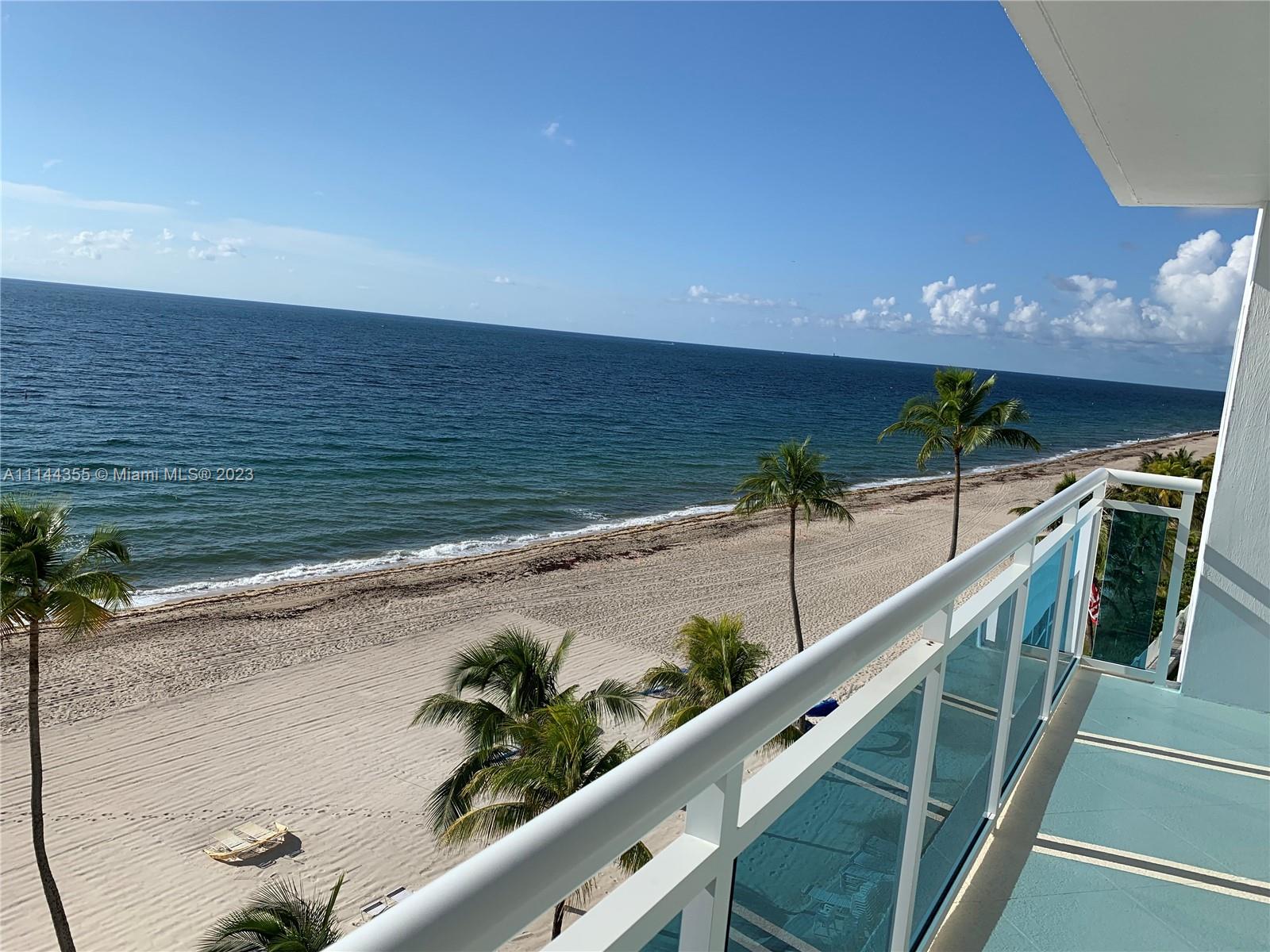 COMMODORE CONDO - Residential