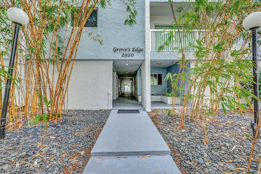 GROVES EDGE CONDO - Residential