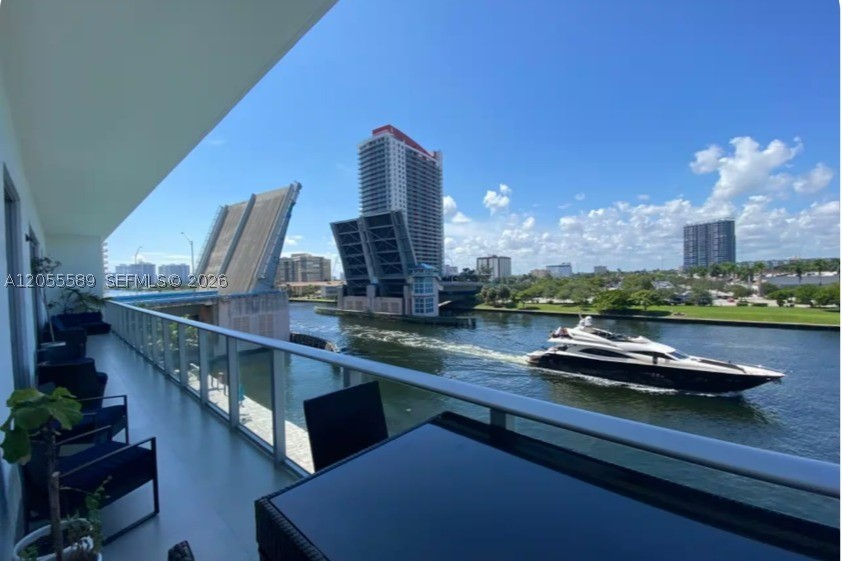 HYDE BEACH HOUSE - Residential Lease