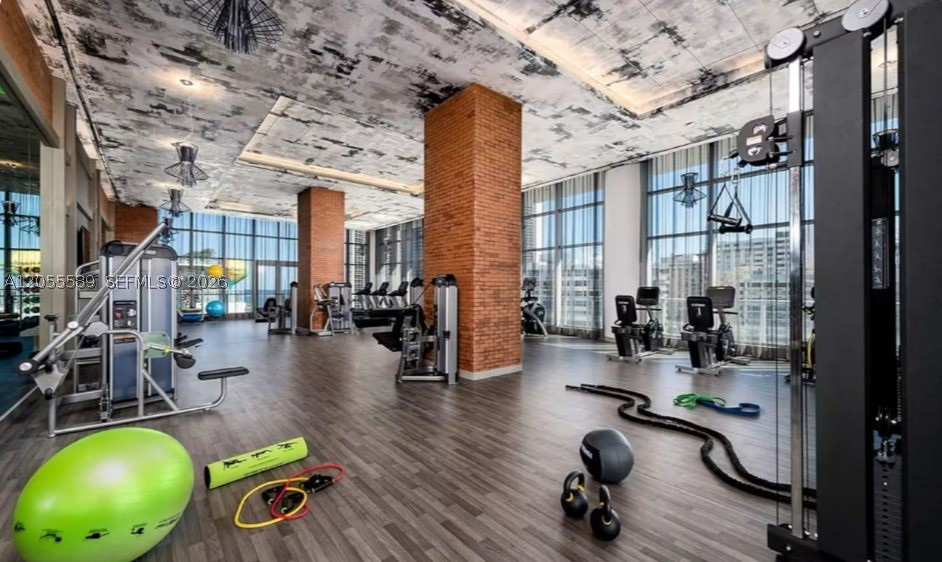 HYDE BEACH HOUSE - Residential Lease