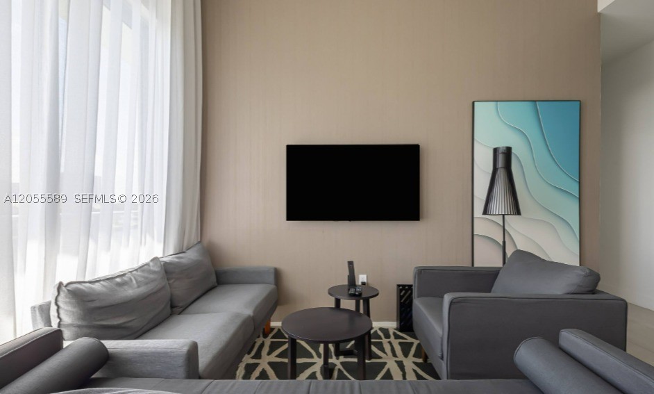 HYDE BEACH HOUSE - Residential Lease
