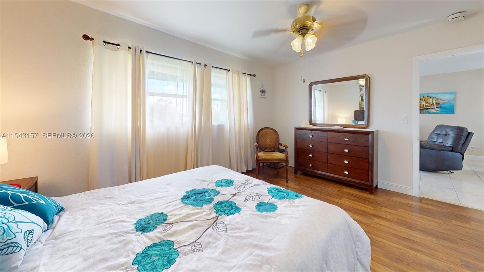 ORIOLE GOLF & TENNIS CLUB - Residential
