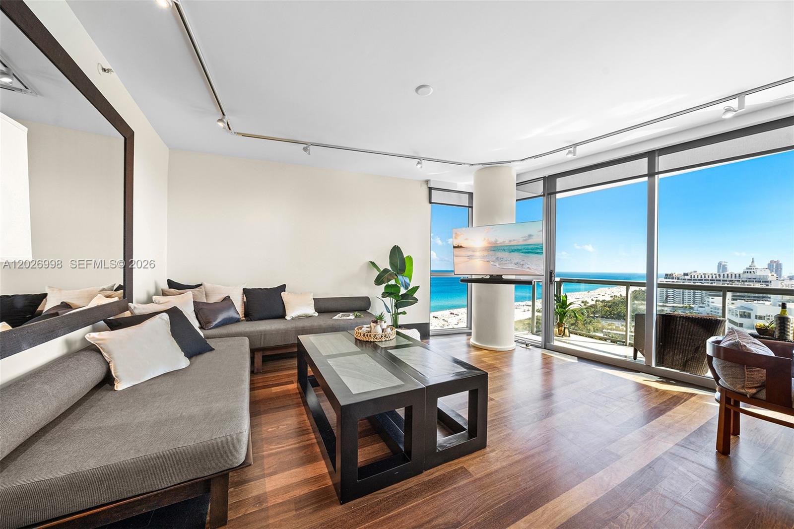 SETAI RESORT & RESIDENCES - Residential Lease