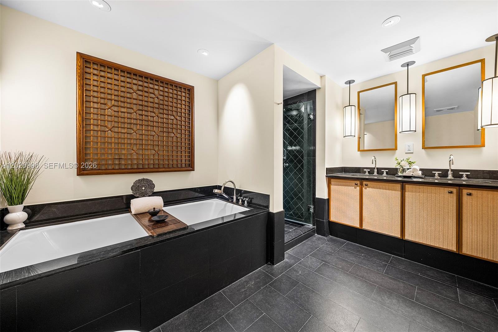 SETAI RESORT & RESIDENCES - Residential Lease