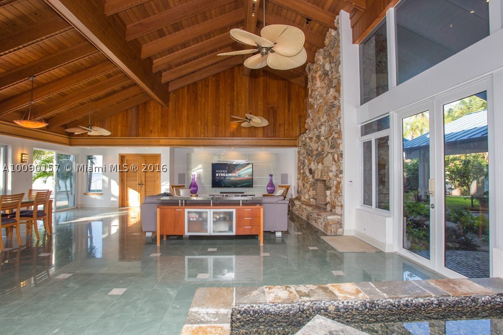 North Bay Island - Residential