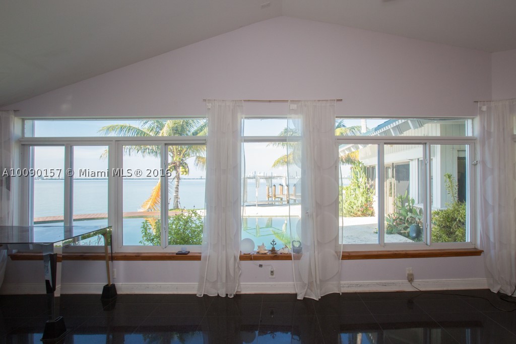 North Bay Island - Residential