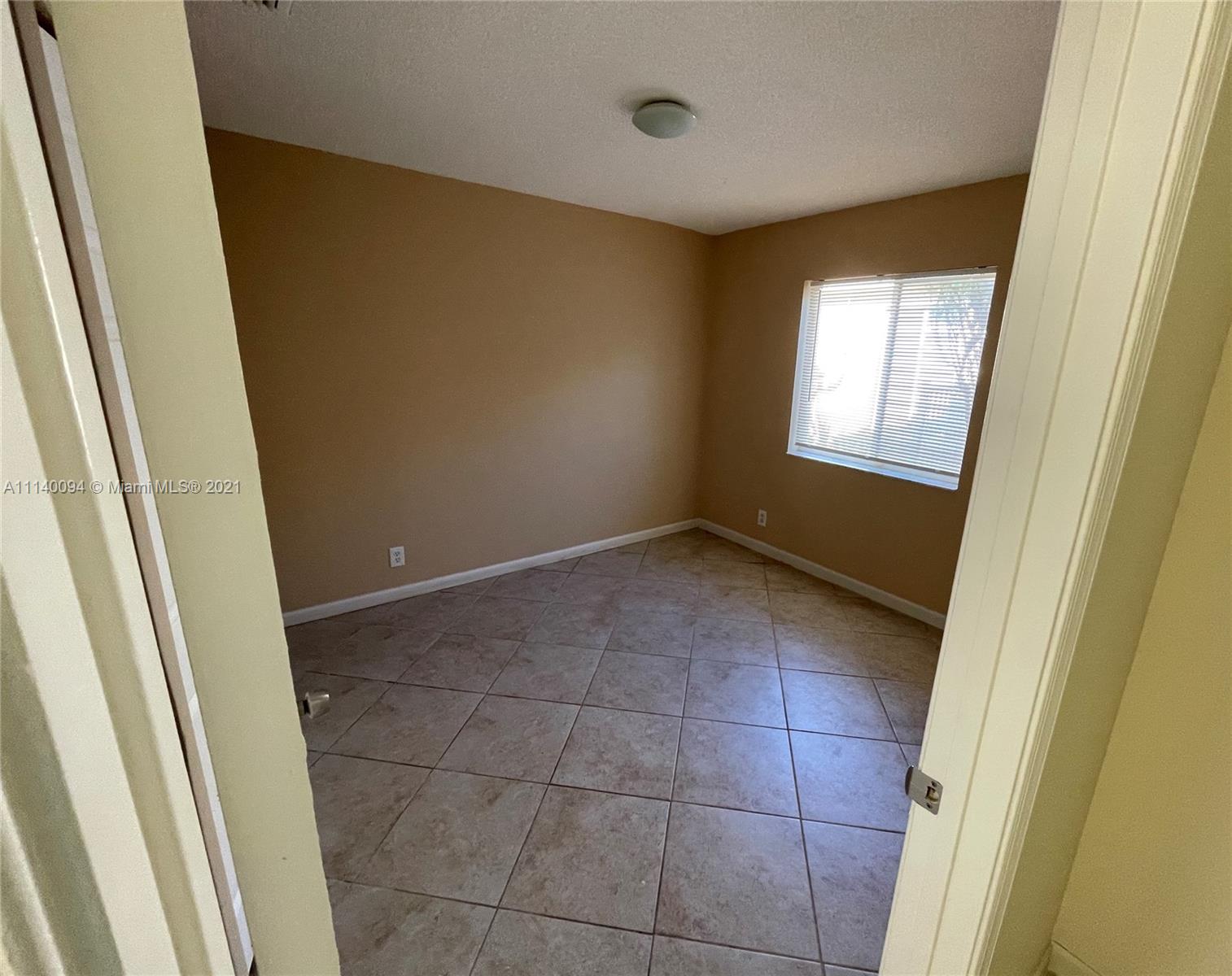 SECTOR 2-PARCELS 21A 25 2 - Residential Lease