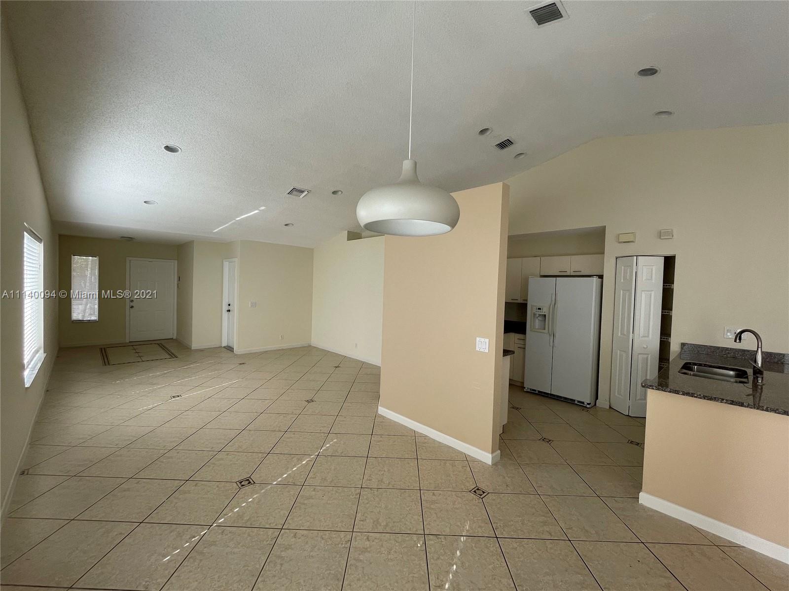 SECTOR 2-PARCELS 21A 25 2 - Residential Lease