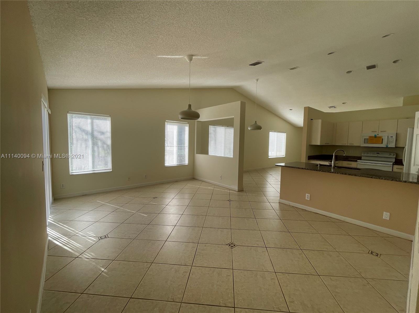 SECTOR 2-PARCELS 21A 25 2 - Residential Lease
