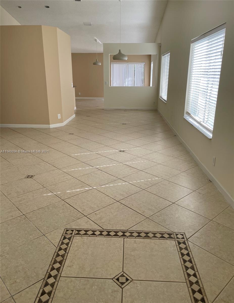 SECTOR 2-PARCELS 21A 25 2 - Residential Lease