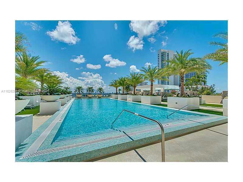BAY HOUSE MIAMI CONDO - Residential
