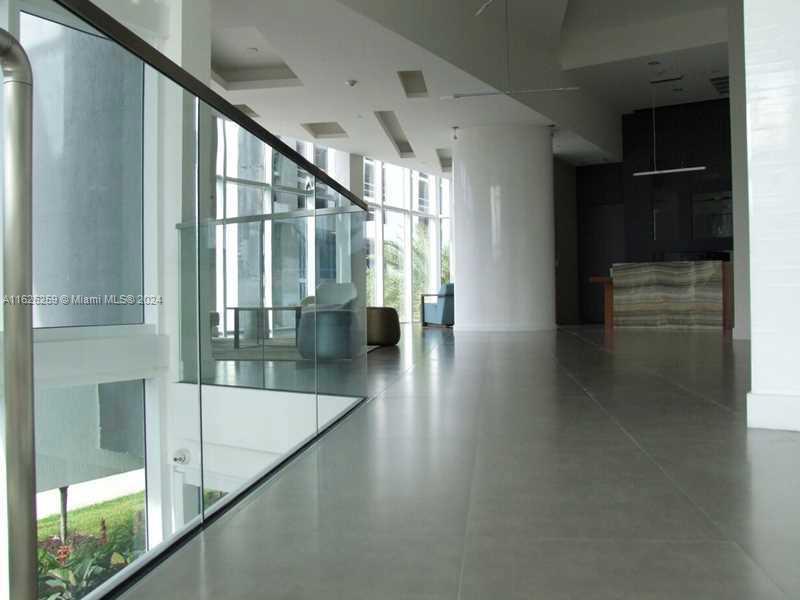 BAY HOUSE MIAMI CONDO - Residential