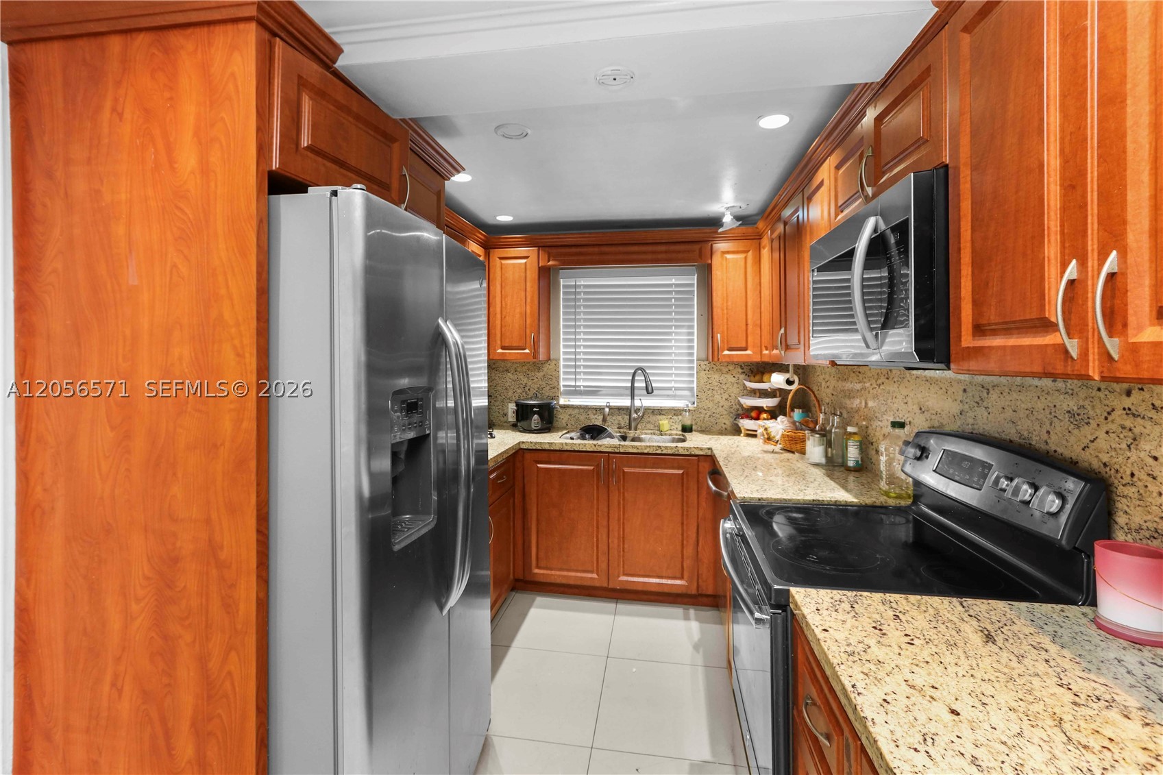 CORAL NOOK - Residential