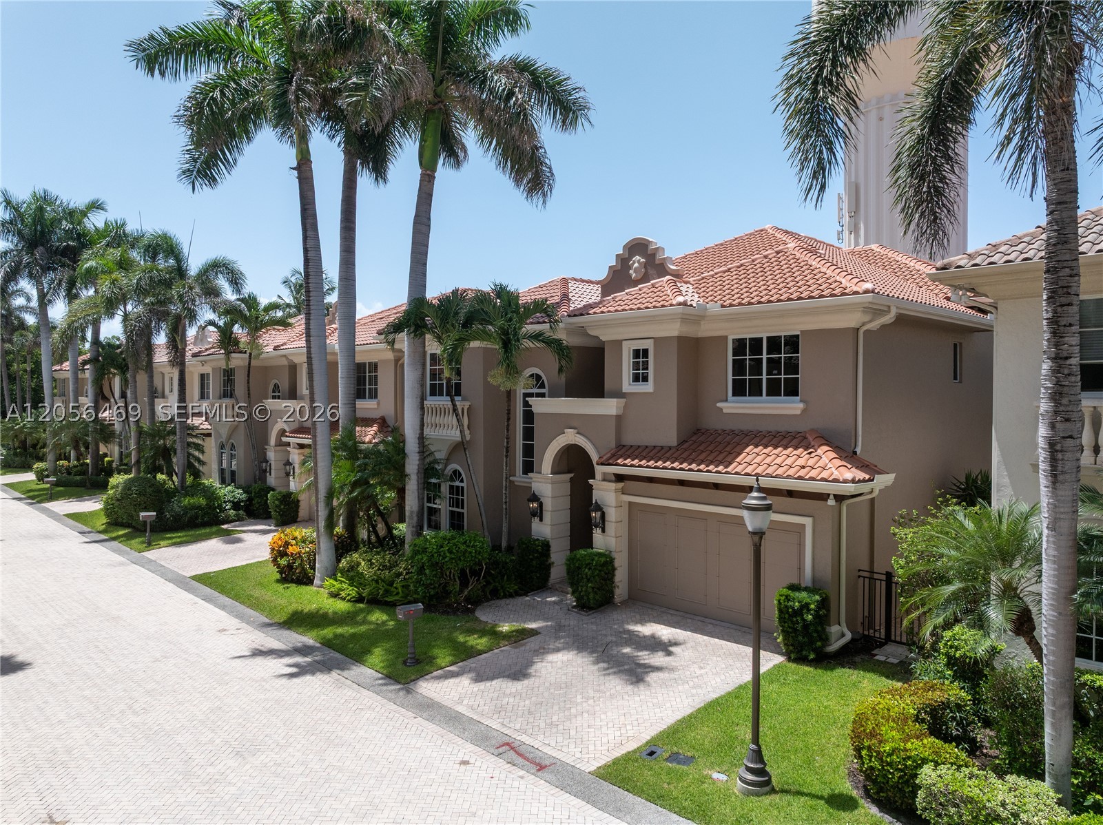 OCEAN GRANDE PLACE - Residential