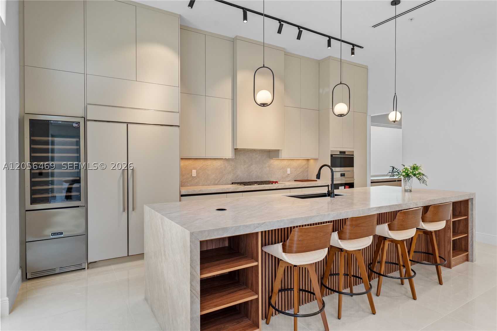 OCEAN GRANDE PLACE - Residential