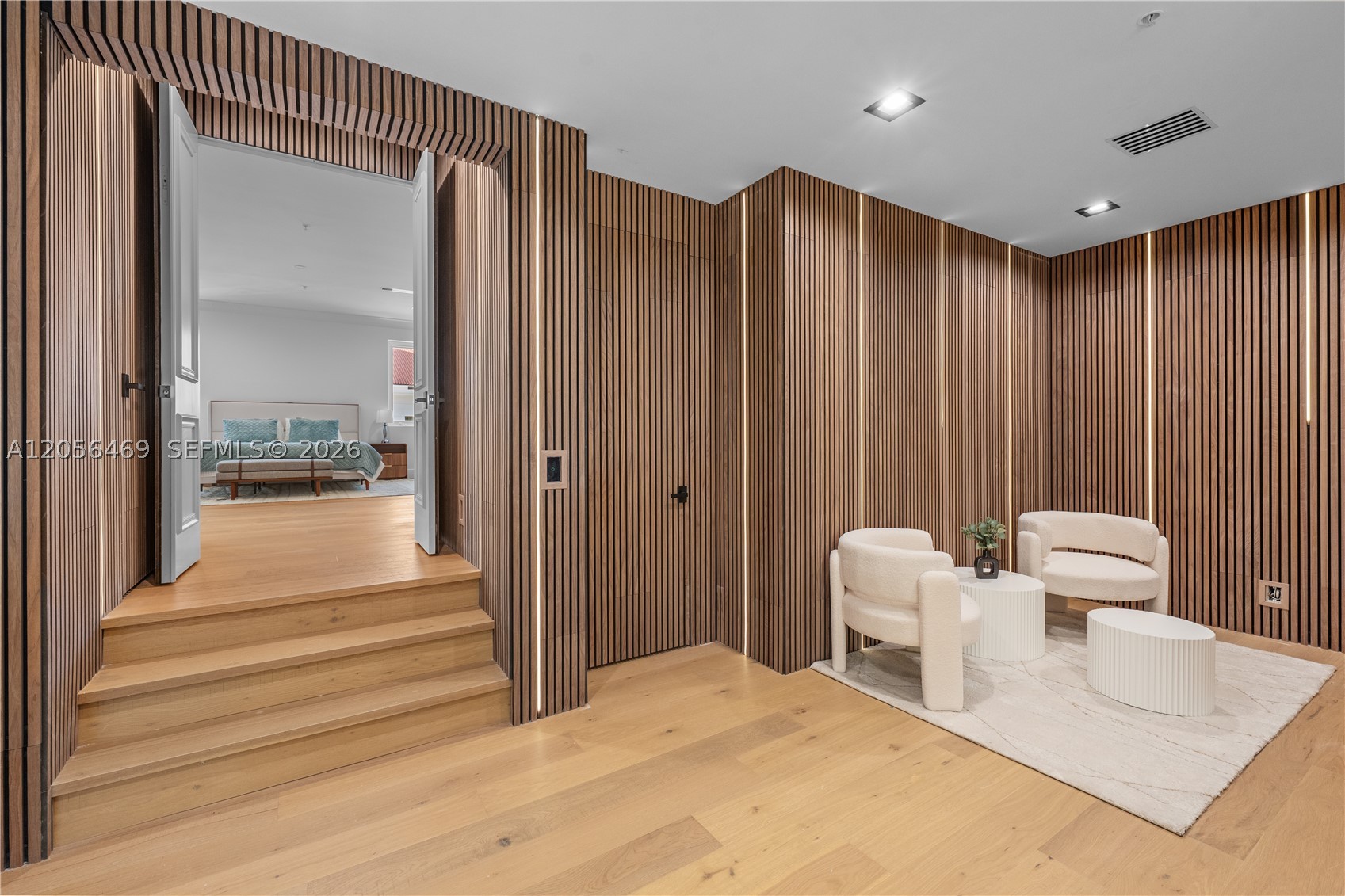OCEAN GRANDE PLACE - Residential