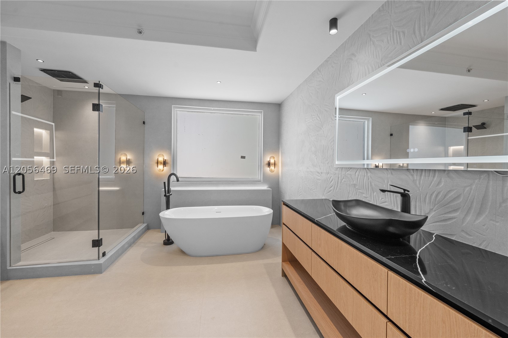 OCEAN GRANDE PLACE - Residential