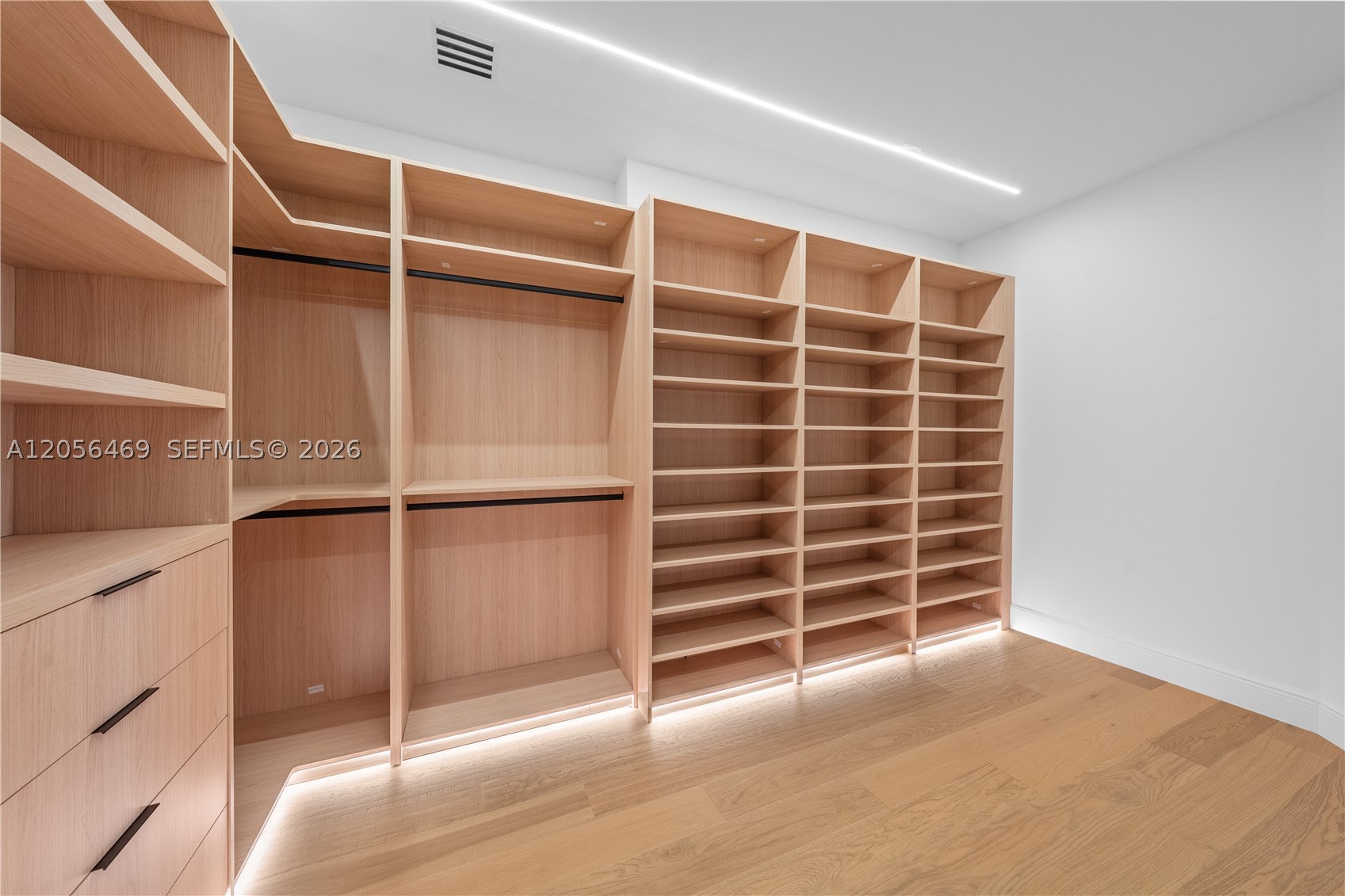 OCEAN GRANDE PLACE - Residential
