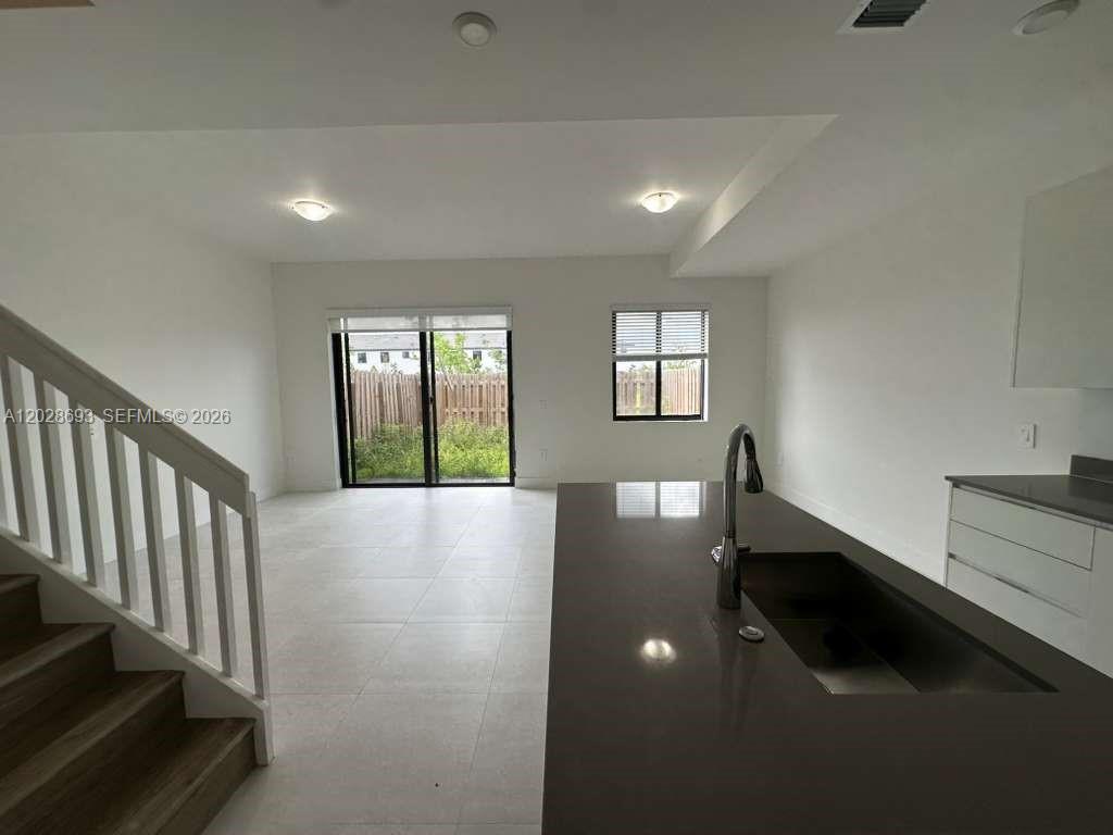 Century - Residential Lease