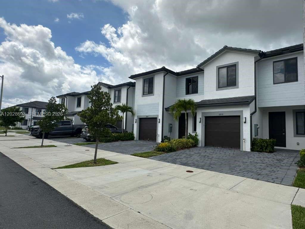 Century - Residential Lease