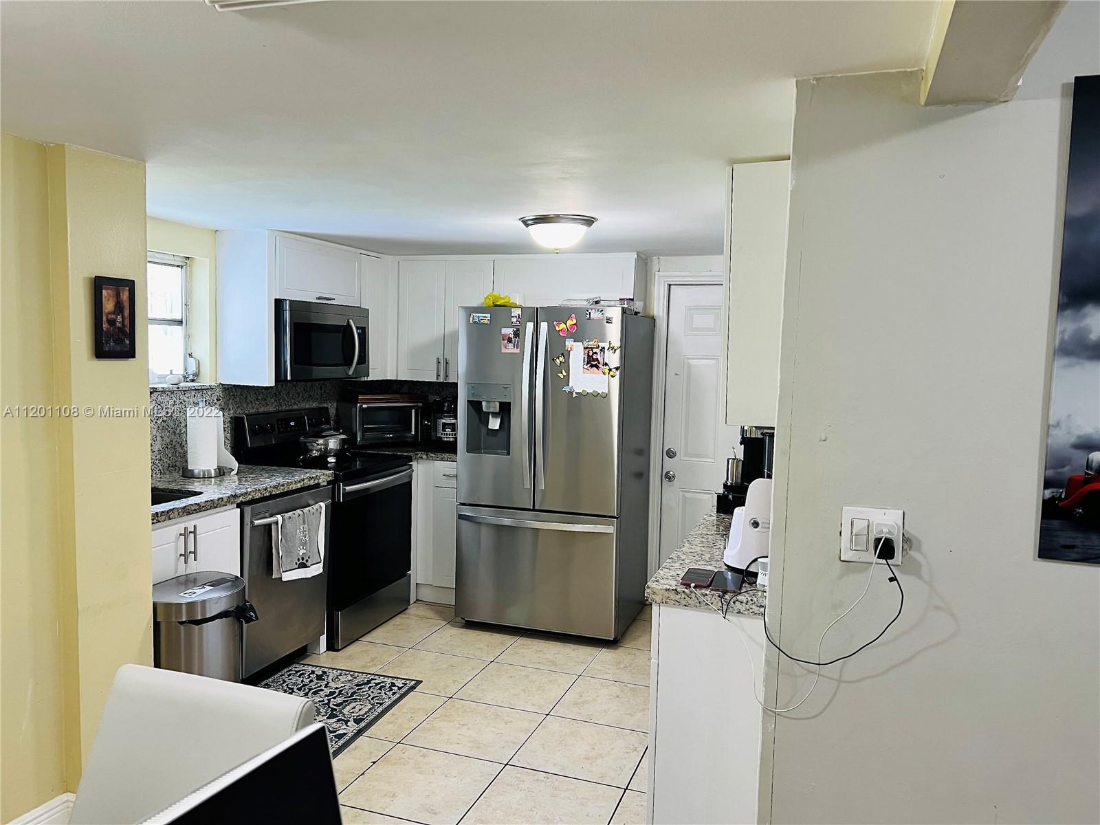 EAST HIALEAH - Residential