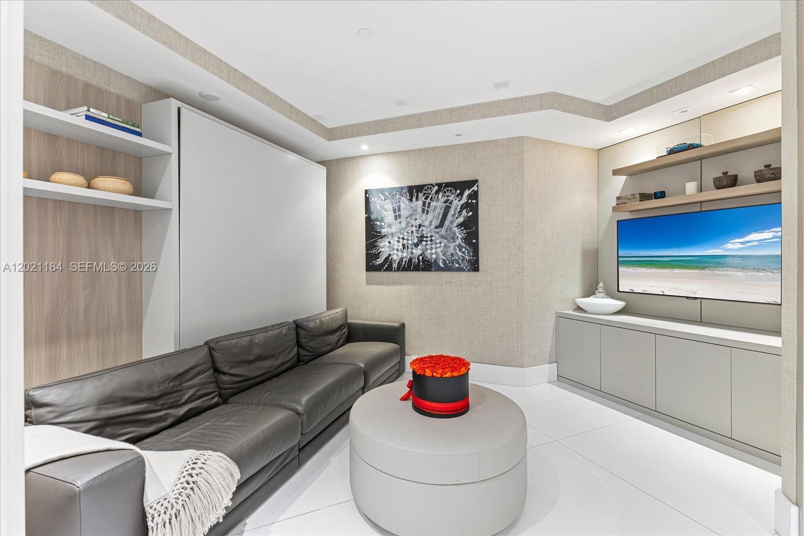 7400 OCEANSIDE AT FISHER - Residential