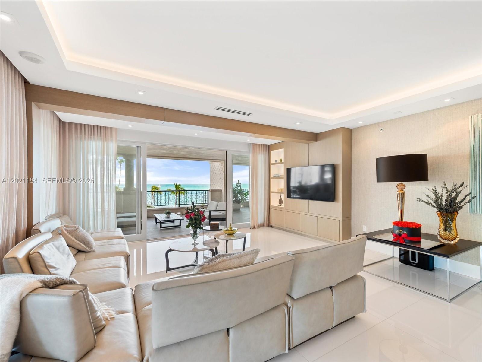 7400 OCEANSIDE AT FISHER - Residential