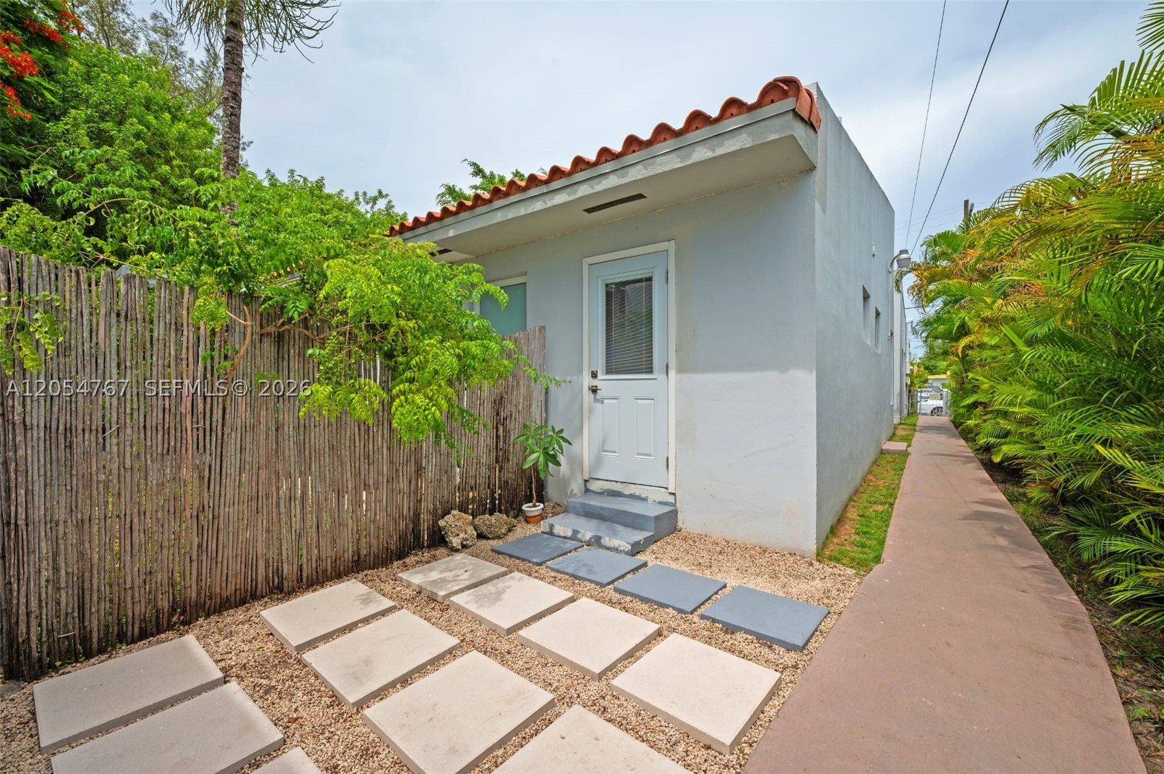 1ST WESTMORELAND ADDN - Residential Income