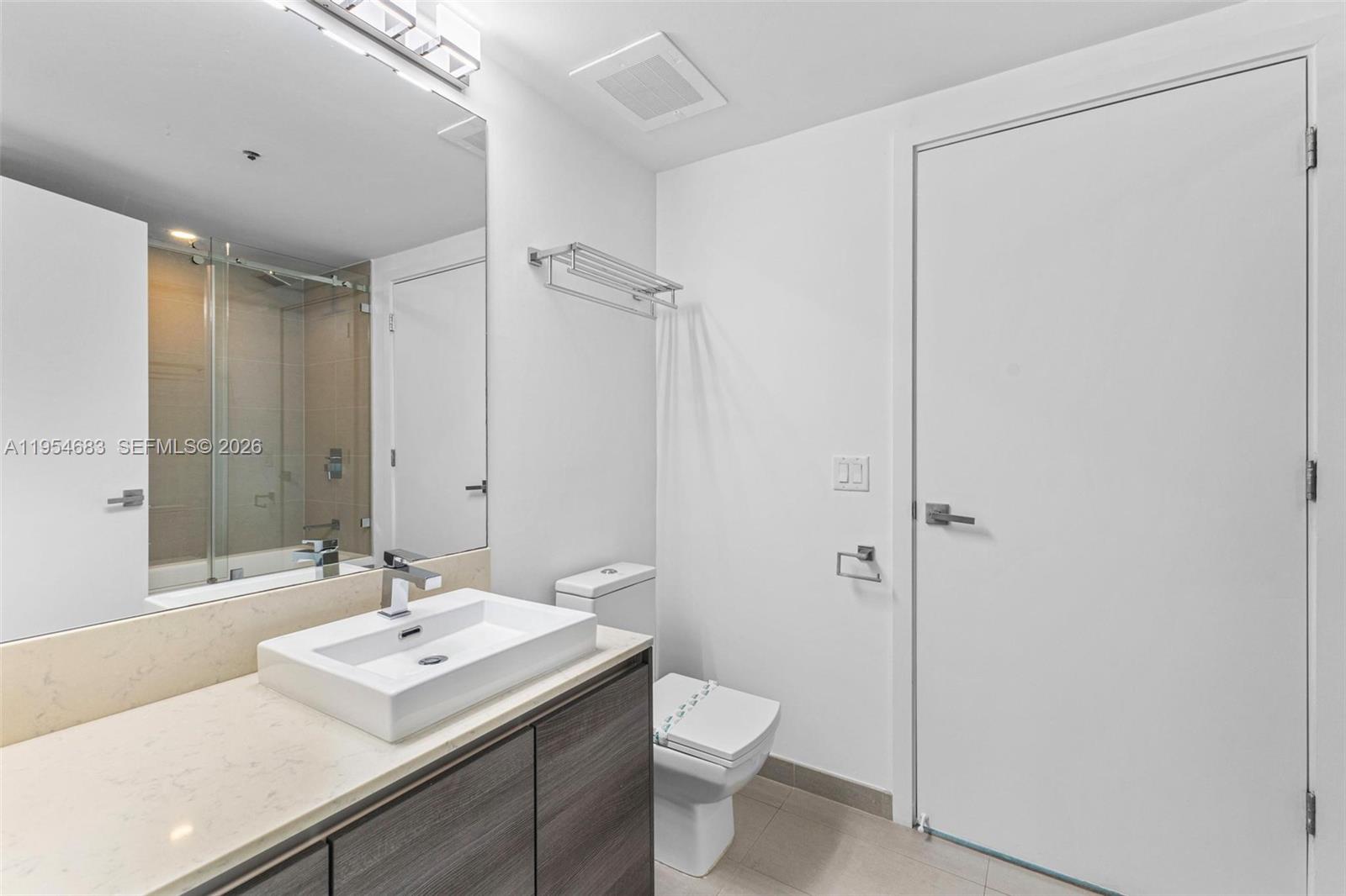 THE BOND (1080 BRICKELL) - Residential