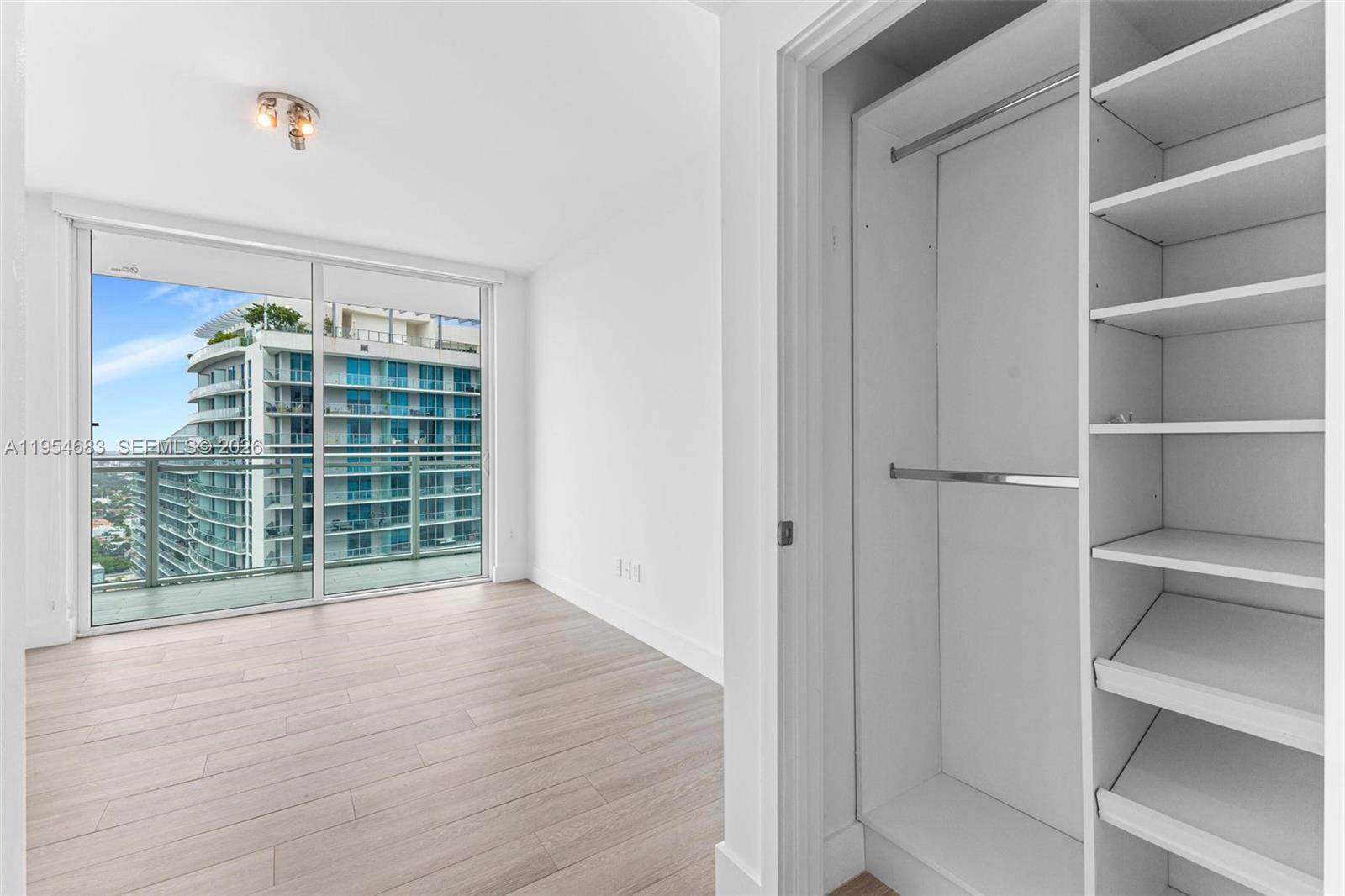 THE BOND (1080 BRICKELL) - Residential