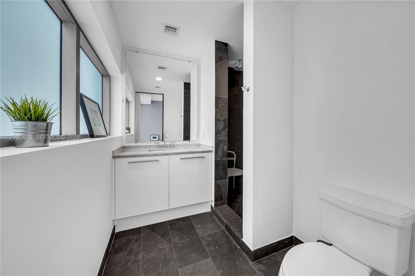 900 BISCAYNE BAY CONDO - Residential