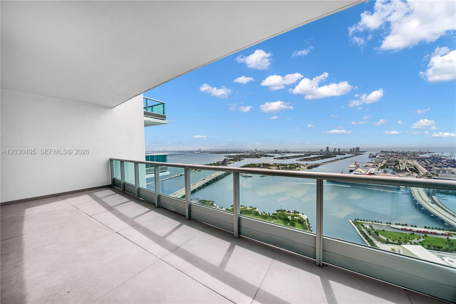900 BISCAYNE BAY CONDO - Residential