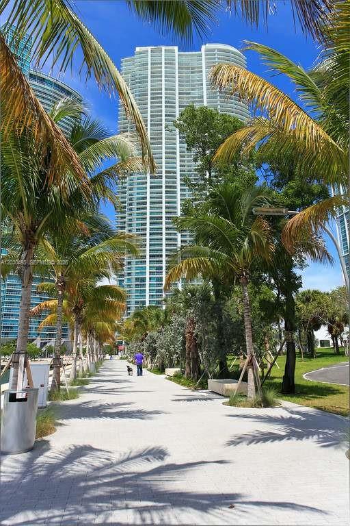 900 BISCAYNE BAY CONDO - Residential