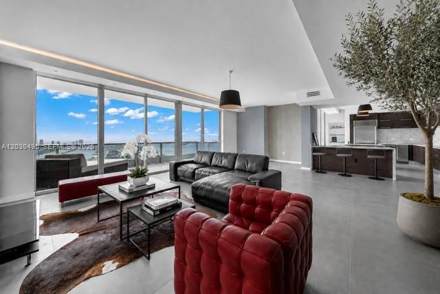 900 BISCAYNE BAY CONDO - Residential