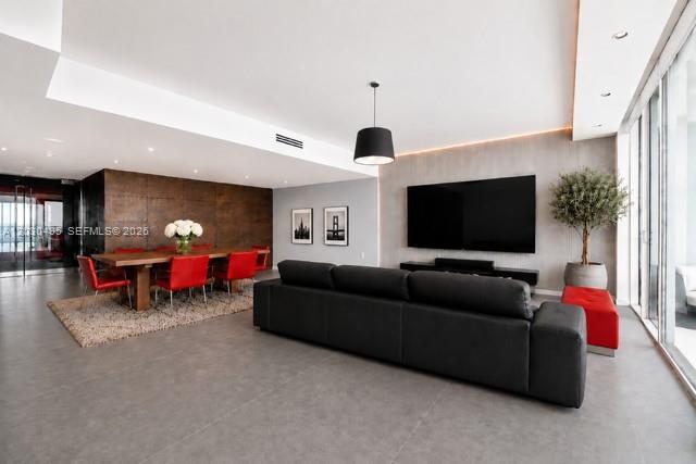 900 BISCAYNE BAY CONDO - Residential