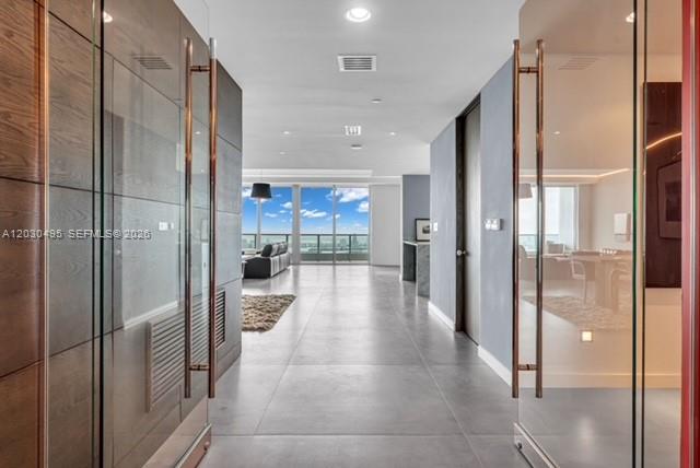 900 BISCAYNE BAY CONDO - Residential