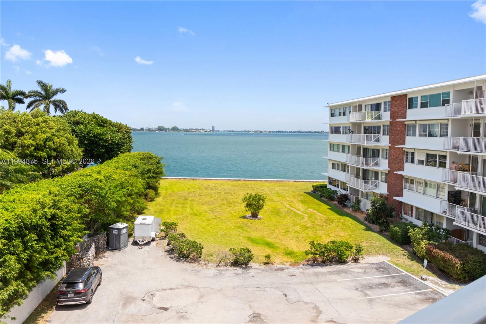 The Shores Condo - Residential