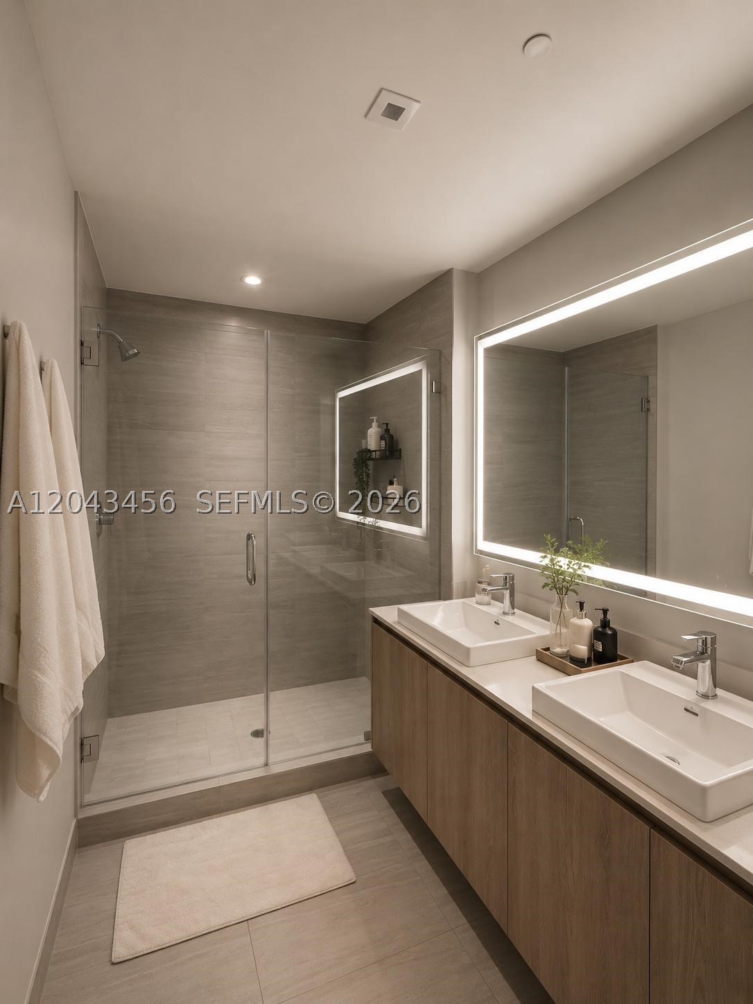 AVENTURA PARKSQUARE RESID - Residential Lease
