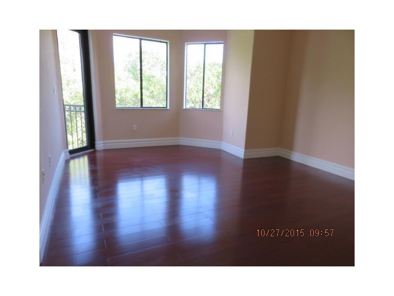 CUTLER CAY - Residential