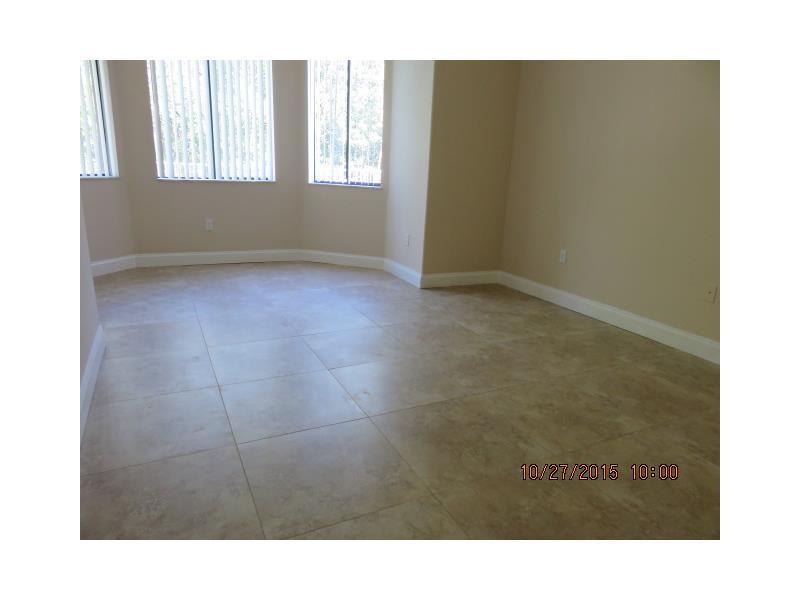 CUTLER CAY - Residential